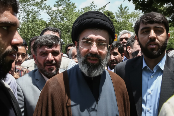 【伊朗危機】新領袖「神隱」延燒！外媒爆：穆傑塔巴赴俄動手術　革命衛隊恐掌權