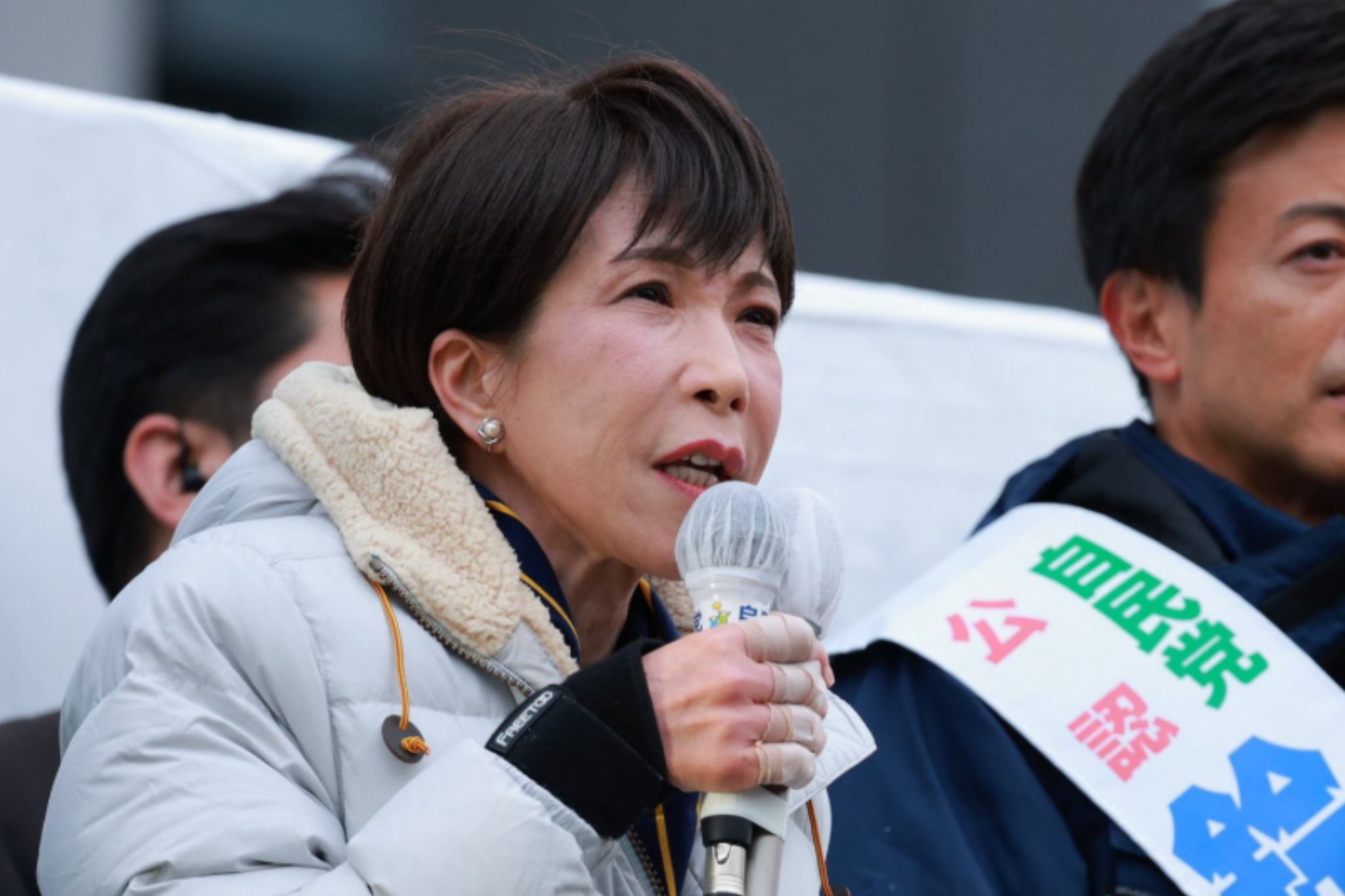 投票前一天訴諸民族主義   高市早苗批俄國非法占北方四島   承諾讓島民返鄉掃墓