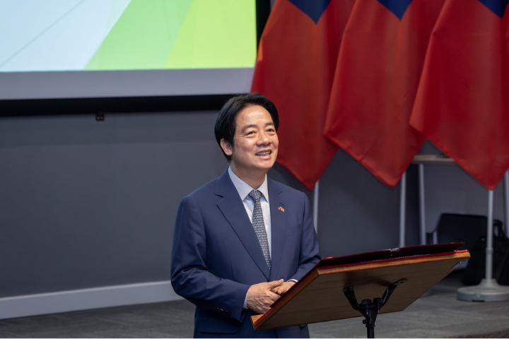 美國總統川普15日結束訪陸行程後，表態不希望「台獨」。總統賴清德17日回應，所謂台獨2字意涵，是指台灣不屬於中華人民共和國的一部分，以及中華民國和中華人民共和國互不隸屬。圖/取自賴清德臉書