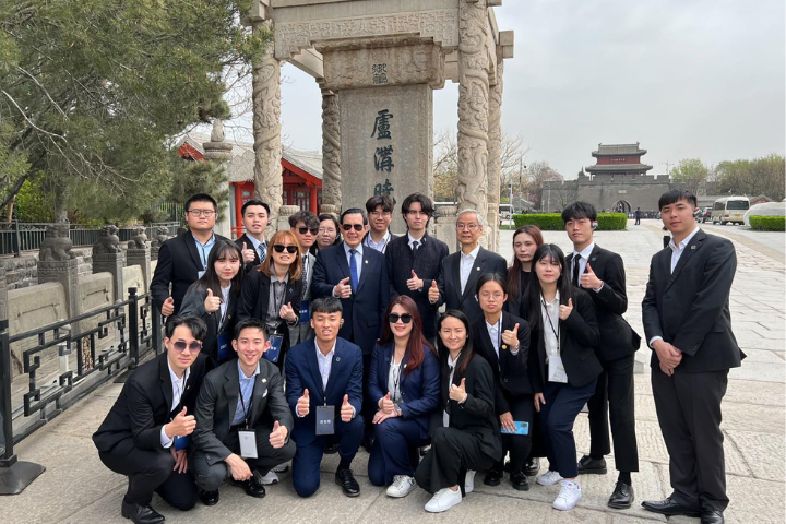 前總統馬英九這次除了參加廈門的海峽論壇外，也將率領學生遠赴敦煌參加活動。圖/取自馬英九臉書