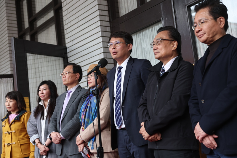 民眾黨立委黃國昌怒轟，今天北檢起訴記者會底牌一掀，簡直虛弱到不知道怎麼吐槽。圖/中央社