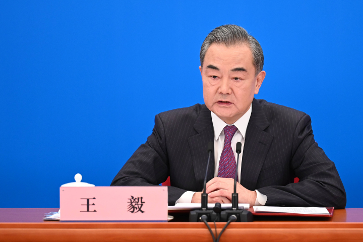 高市早苗稱「台灣有事日本有事」　王毅首發聲：三個絕不允許