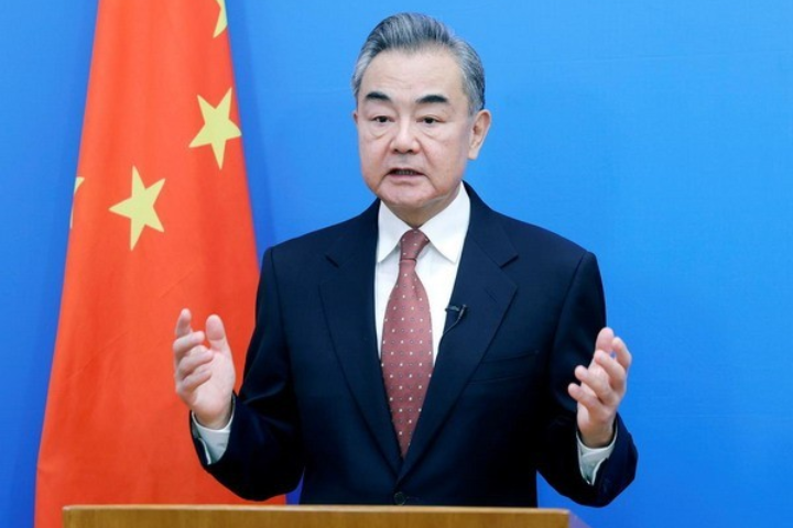 王毅對日警告升級　狠批高市踩紅線　《牛彈琴》：北京暗示「再清算」風險