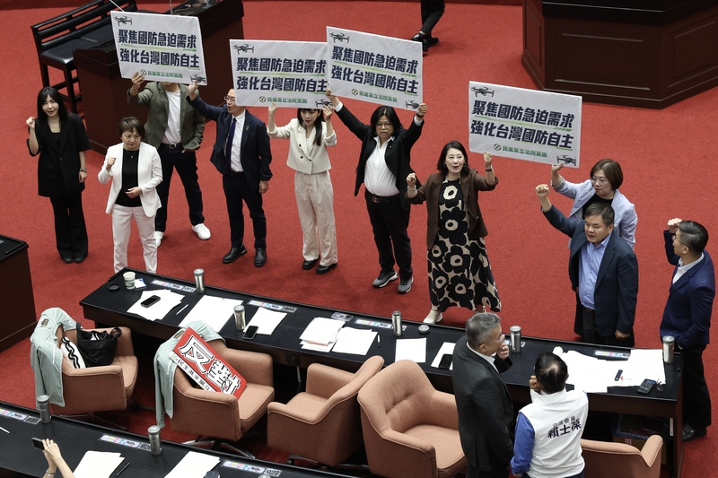 《自由時報》稱在野黨無人機條例有「北京三原則」　國民黨：低劣政治操作　