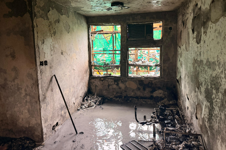 宏福苑災後搜索困難，港府預計整體工作需耗時約三至四星期完成。圖/取自香港警務處