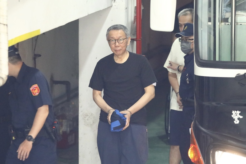 前台北市長柯文哲27日再度到北院開庭。圖/中央社