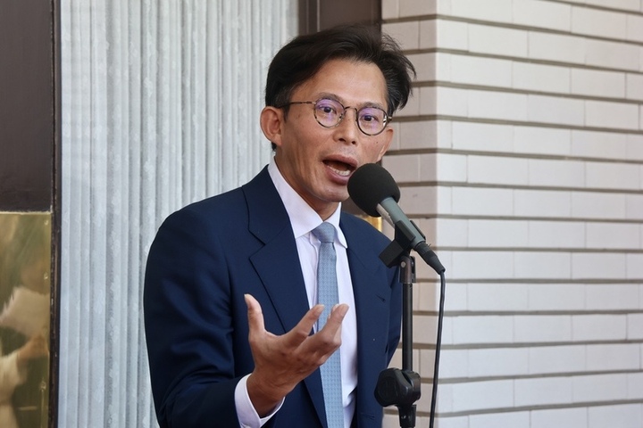 還原偷拍潘孟安豪宅新聞始末　H記者指控報社要求跟王鴻薇合作
