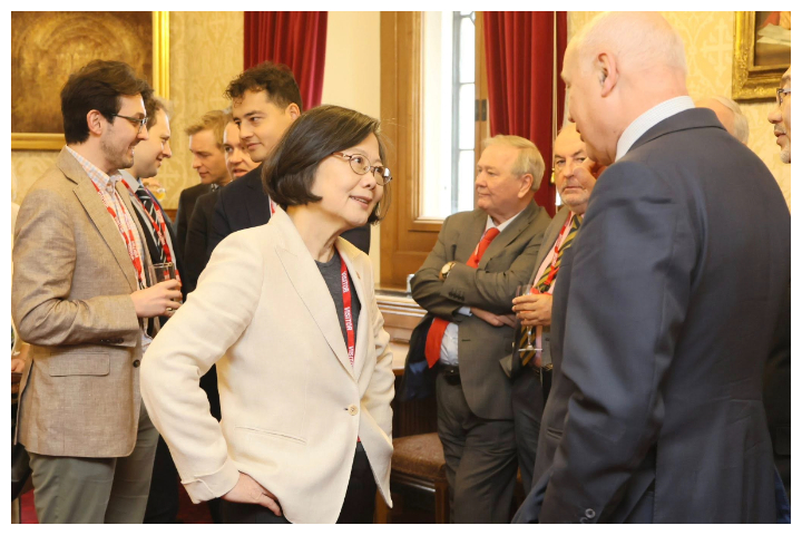 出席英國會酒會演說  蔡英文：與英聯手反制台海風險與資訊戰