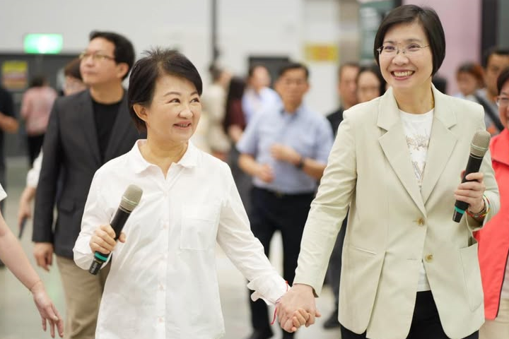 合體徐欣瑩　盧秀燕揭秘「台中包中」勝選密碼：萬安、虹安當年都來過