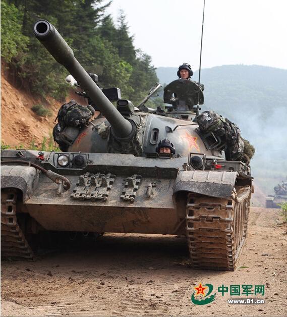 59式坦克是大陸參考蘇聯T54A坦克研製的中型坦克，於1959年定型。圖/取自中國軍網