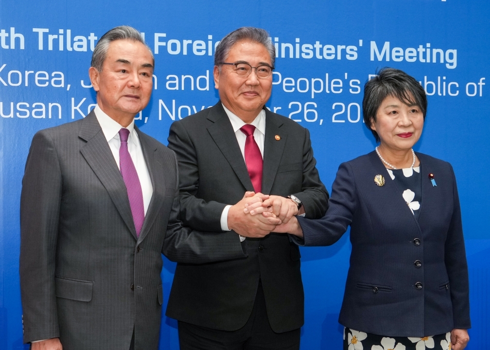 中、日、韓三國外長26日齊聚韓國釜山。圖/取自外務省@MofaJapan_jp