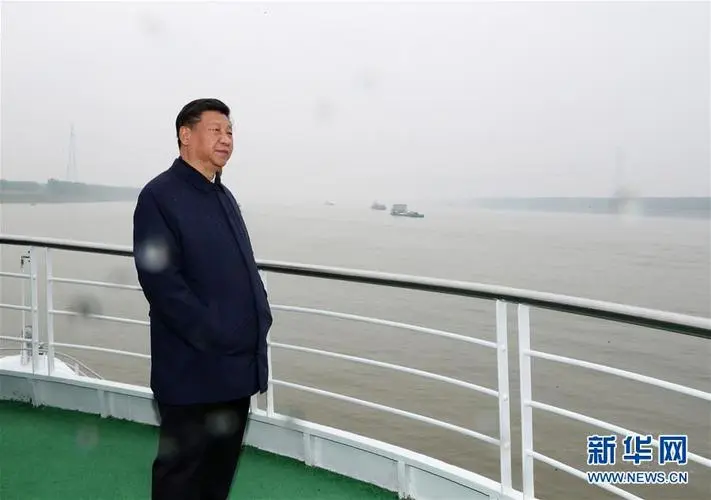 中共總書記習近平在去年20大連三任總書記，讓外界拿他與毛澤東獨裁專斷聯想。圖／新華社