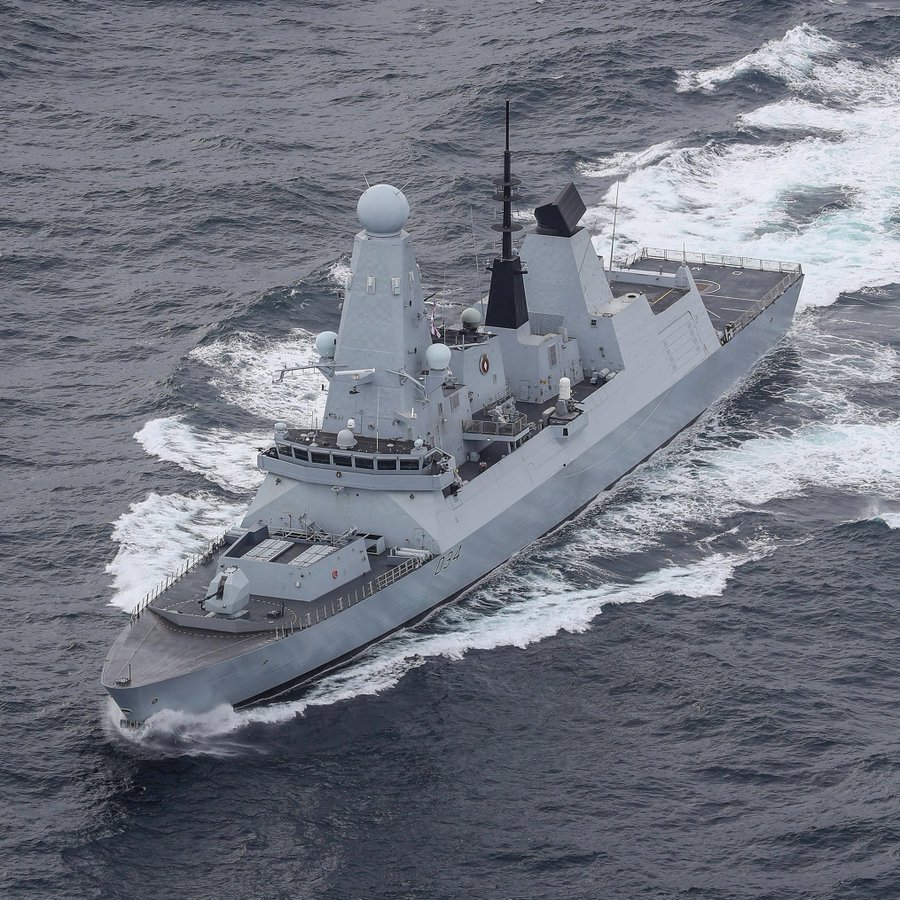 英國派出飛彈驅逐艦鑽石號（HMS Diamond）相助「繁榮衛士行動」。圖/取自HMS Diamond X