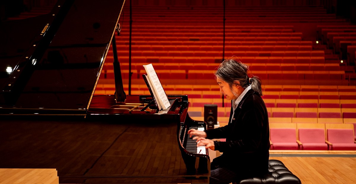 現居德國的鋼琴名家陳必先返台，演出一系列「舒曼魂」鋼琴獨奏會。