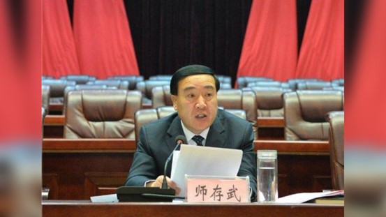  負責這次聚餐的青海省府秘書長師存武。圖/新華社