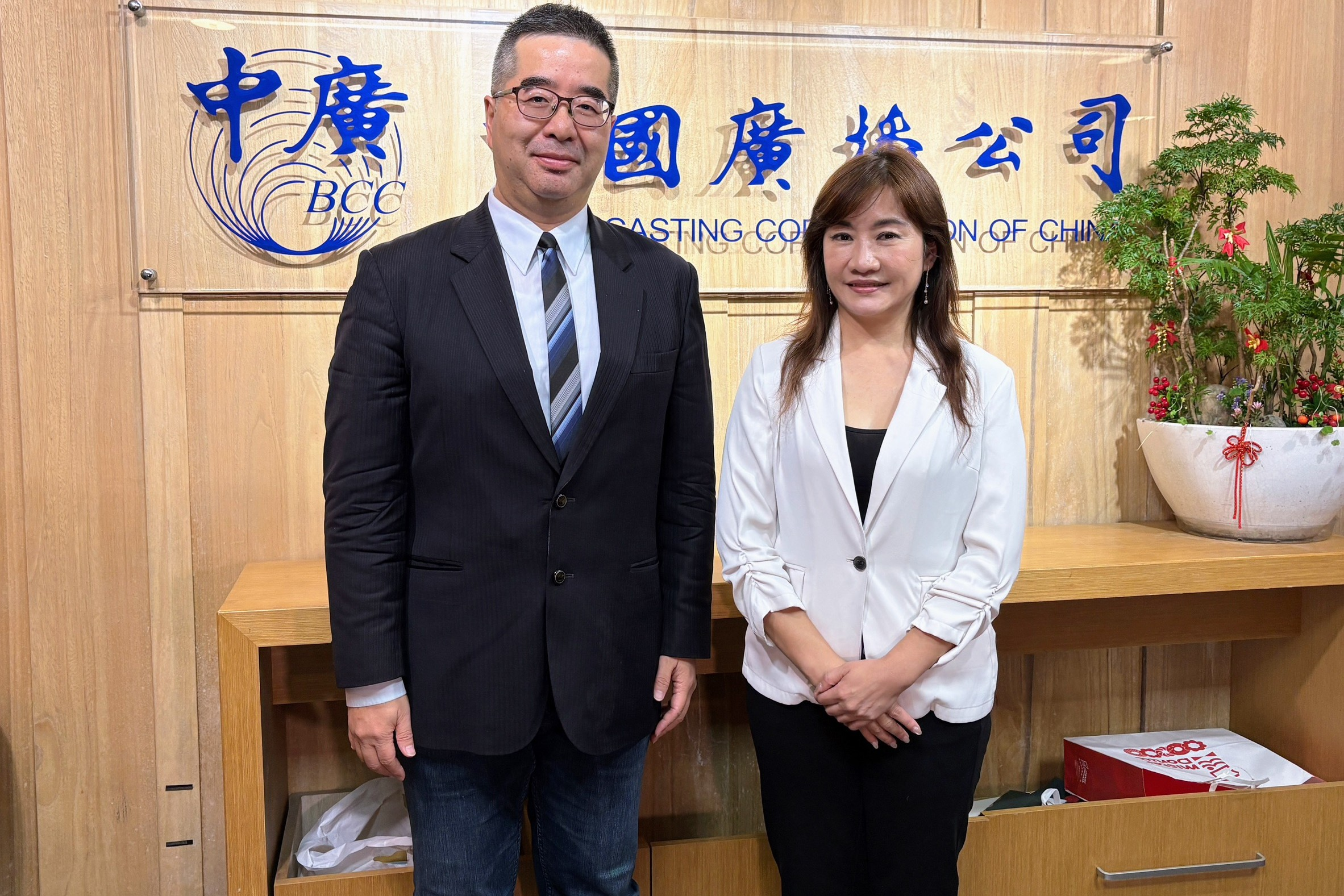鄭麗文稱「台灣不是國家」遭綠狂轟　蕭旭岑：每個字都合憲「不然去問美國？」