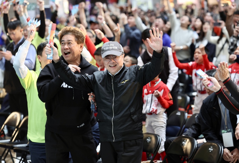 卓榮泰包機赴日看WBC惹議　王鴻薇怒批：有錢觀賽沒錢撤僑