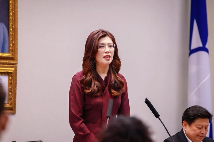 訪美期間將有「鄭川會」？接受彭博專訪　鄭麗文：已提出請求