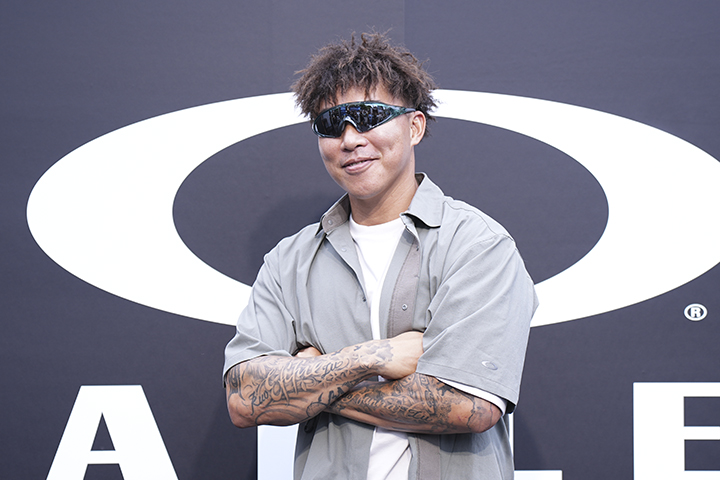 郭泓志化身「視界煉鋼師」！Oakley動能挑戰賽掀運動時尚旋風