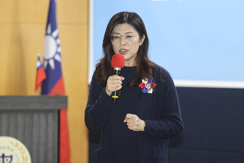 鄭麗文：國際樂見國共恢復對話 、啟動兩岸交流