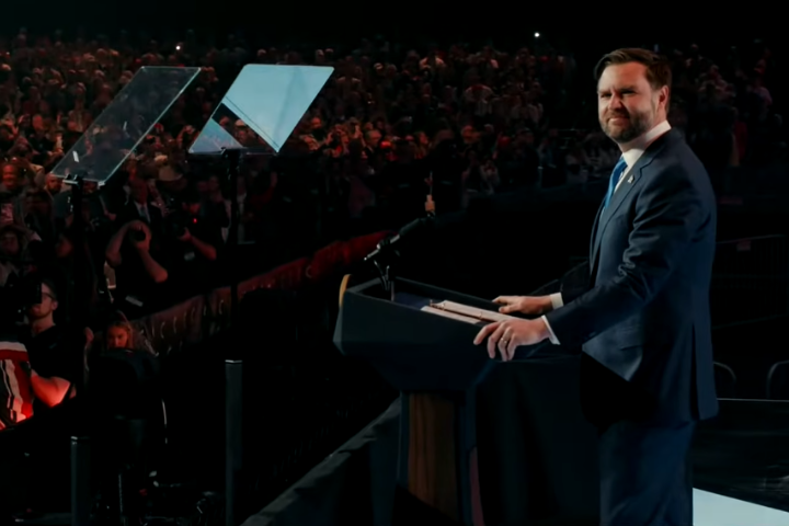 美國保守派大會陷MAGA內鬥風暴　范斯壓軸演說力圖止血