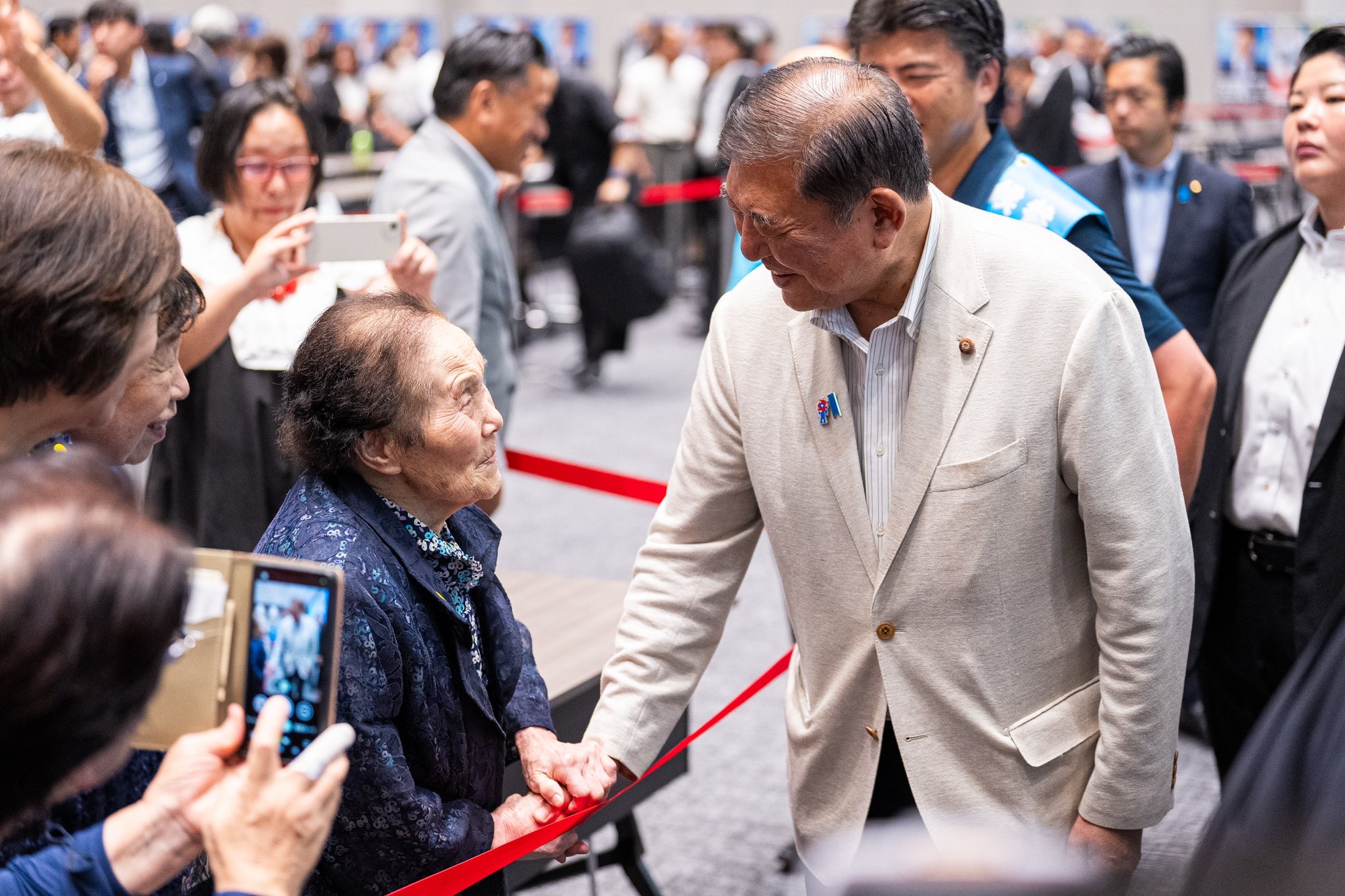 石破內閣民調創新低  何思慎：極右翼參政黨興起  日本政壇恐進入戰國時代