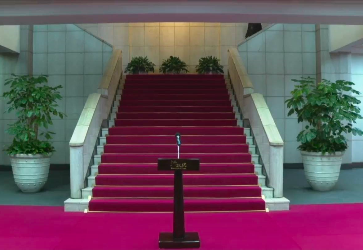 不是「送美5千億」　卓內閣妙語如珠：一個蘋果加一個鳳梨不會等於兩個鳳梨