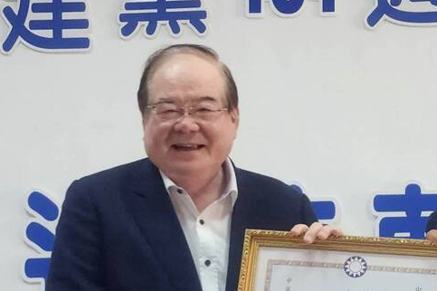 被點名下令藍委強推助理費除罪化　李乾龍否認：憑空捏照