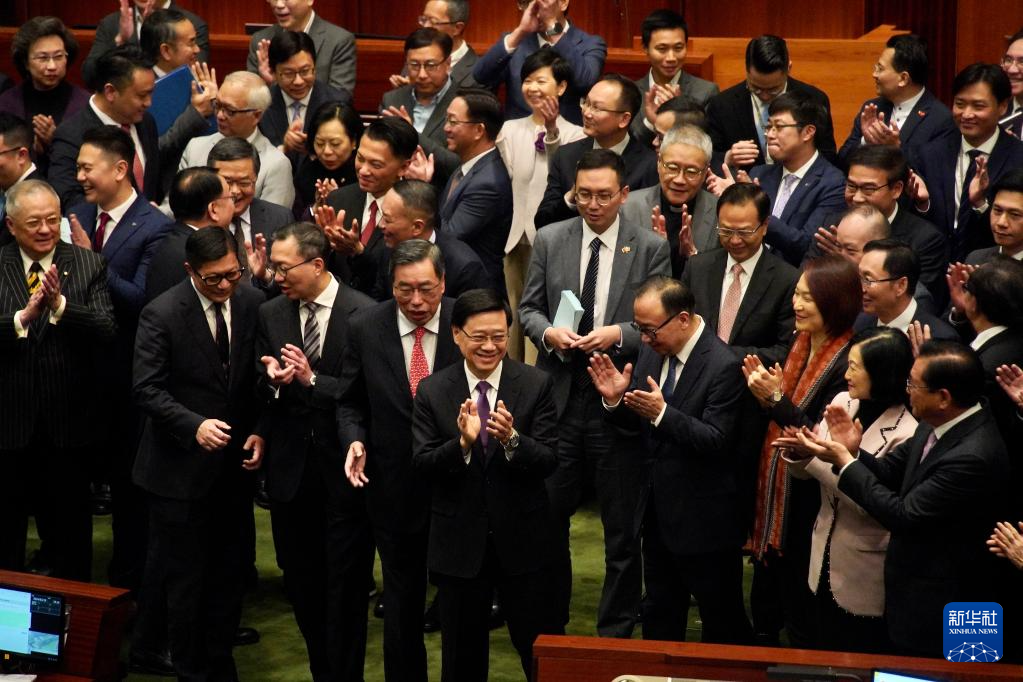 香港特區立法會19日全票通過《維護國家安全條例》。圖/取自新華社 