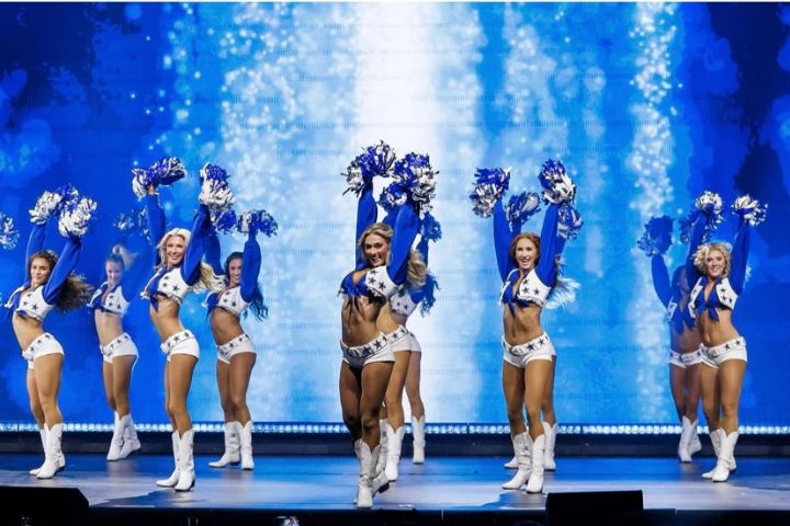 NFL達拉斯牛仔啦啦隊加薪400％　「美國甜心」笑開了
