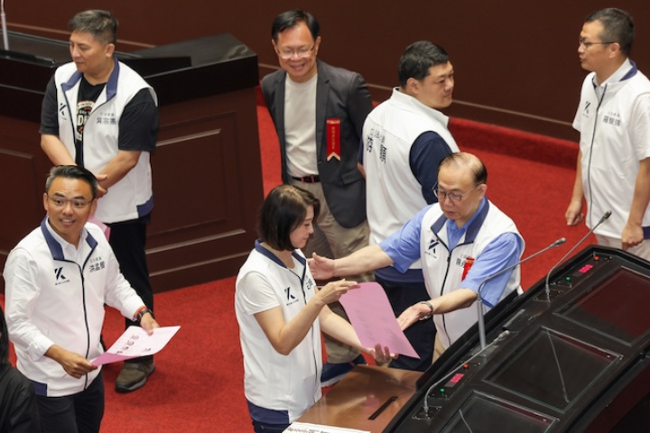大罷免前藍白聯手否決7大法官人選 賴清德人事提名再全軍覆沒