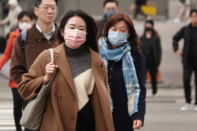 氣象署提醒,下周氣溫將持續下降,海拔3000公尺以上高山有機會出現零星降雪。圖/中央社