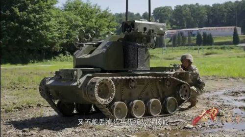 東部戰區演訓時，上述提到的無人戰鬥機器人已運用其中。圖／取自《觀察者網》大伊萬頻道