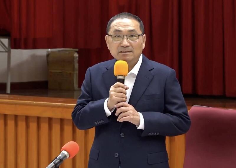 新北市長侯友宜12日宣布，環狀線今天中午將全面通車。圖/中央社