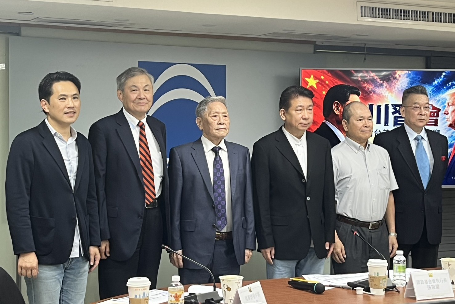 【川習會】藍智庫民調：8成支兩岸和平協商、4成4盼與美中維持等距