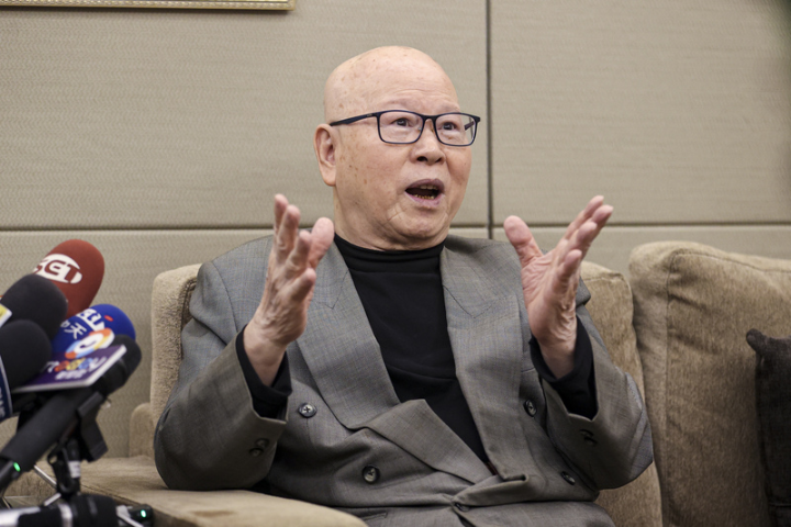 許信良新書《天命》揭台灣民主示範力：盼啟發中國、警示選舉勿仇恨動員