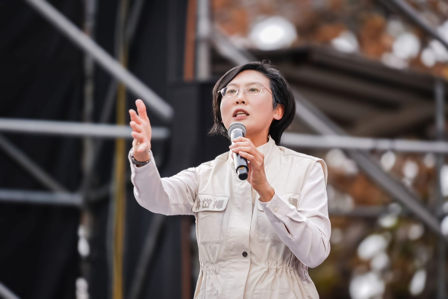 民進黨立委林岱樺近日捲助理費案，2名助理遭羈押禁見。圖/取自林岱樺臉書