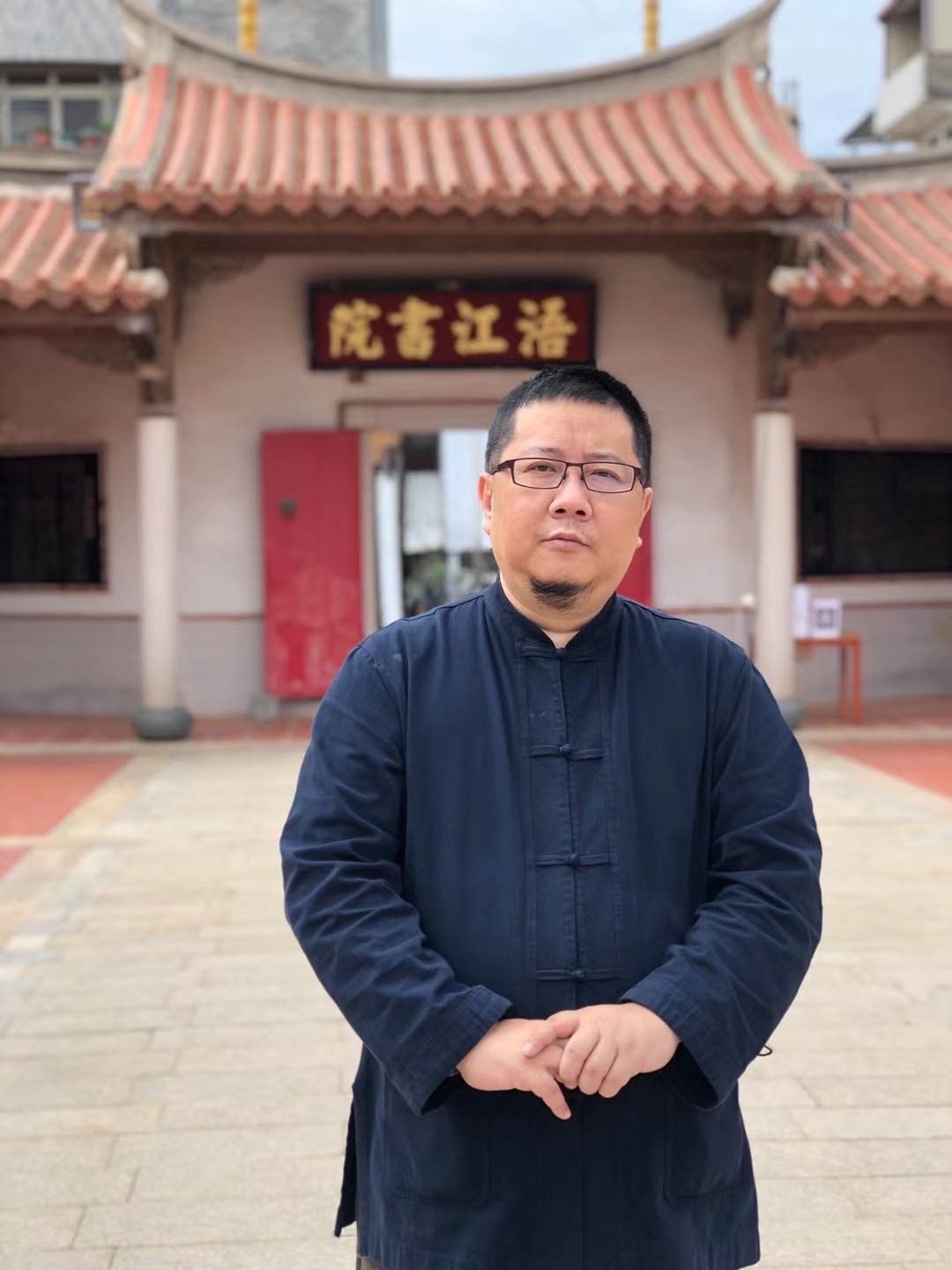 台灣媒體報導陸媒操縱台媒，台灣傳播學者杜聖聰表示，相關媒體不能潑了髒水就跑了。圖/取自杜聖聰臉書