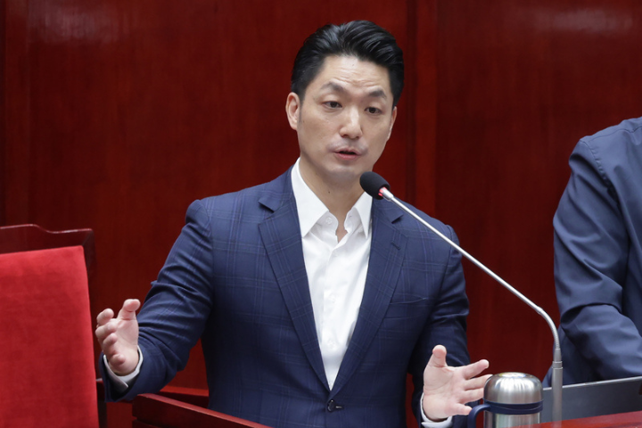 TVBS民調／蔣萬安戰綠營「這5人」支持度都過半　僅「他」差距最小