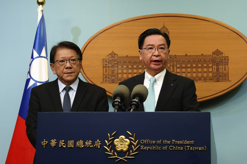 民進黨共諜案何仁傑從重判改無罪  藍委：吳釗燮還神隱？