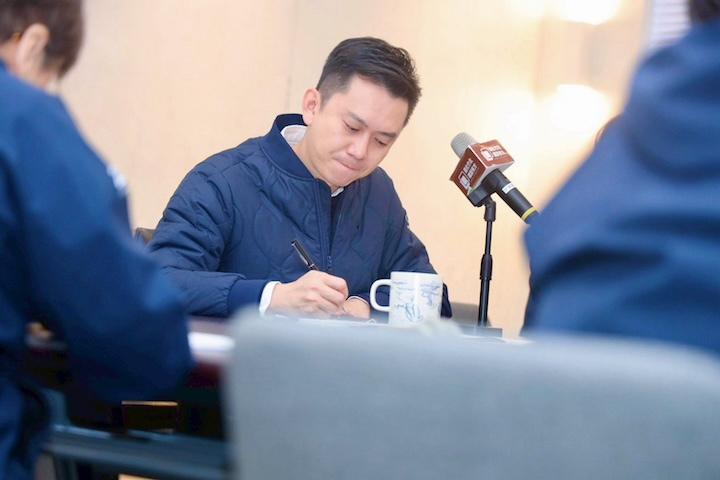 關於新竹縣長選舉與鄭朝方（圖）的選情，名醫沈政男認為不樂觀。圖/取自鄭朝方臉書