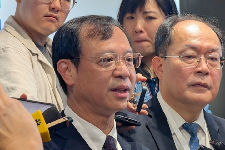 健保不能倒　石崇良盼照顧更多弱勢：去留從不在心中