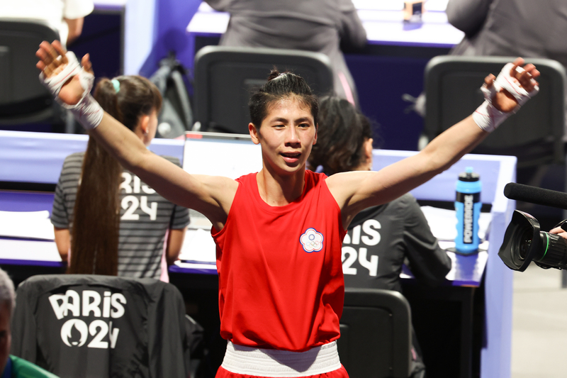 台灣女拳王林郁婷,成功擊敗保加利亞選手,晉級4強賽。圖/中央社