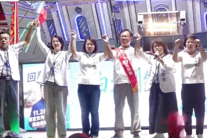 黃敏惠站台力挺！喊「唯一支持張啓楷」：讓王美惠留在立法院