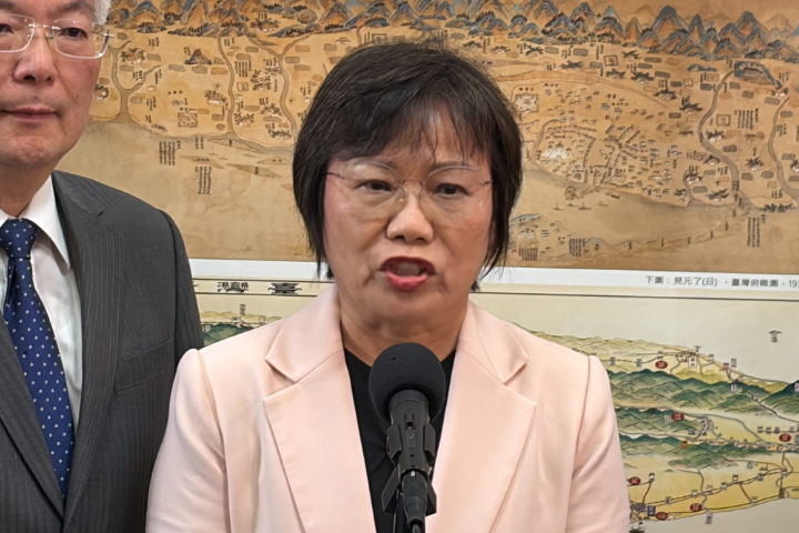 逼下架反毒油影片　劉世芳稱事前不知情　王鴻薇轟無法源、沒深偽鑑定