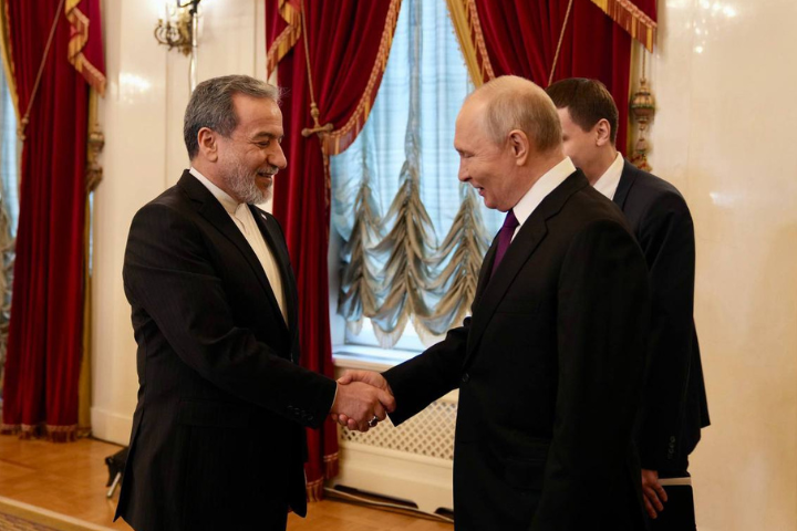 【伊朗危機】普丁會晤阿拉格齊　讚伊朗「勇氣」　承諾全力促成和平