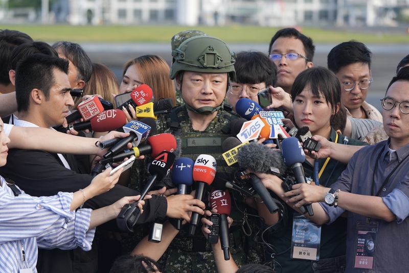 國防部取消今（24日）花蓮縣、台東縣萬安47號演習。圖為國防部發言人孫立方。圖/中央社