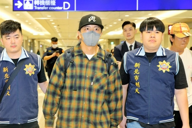 閃兵案Energy成員坤達返台　國防部擬修正BMI等體檢標準