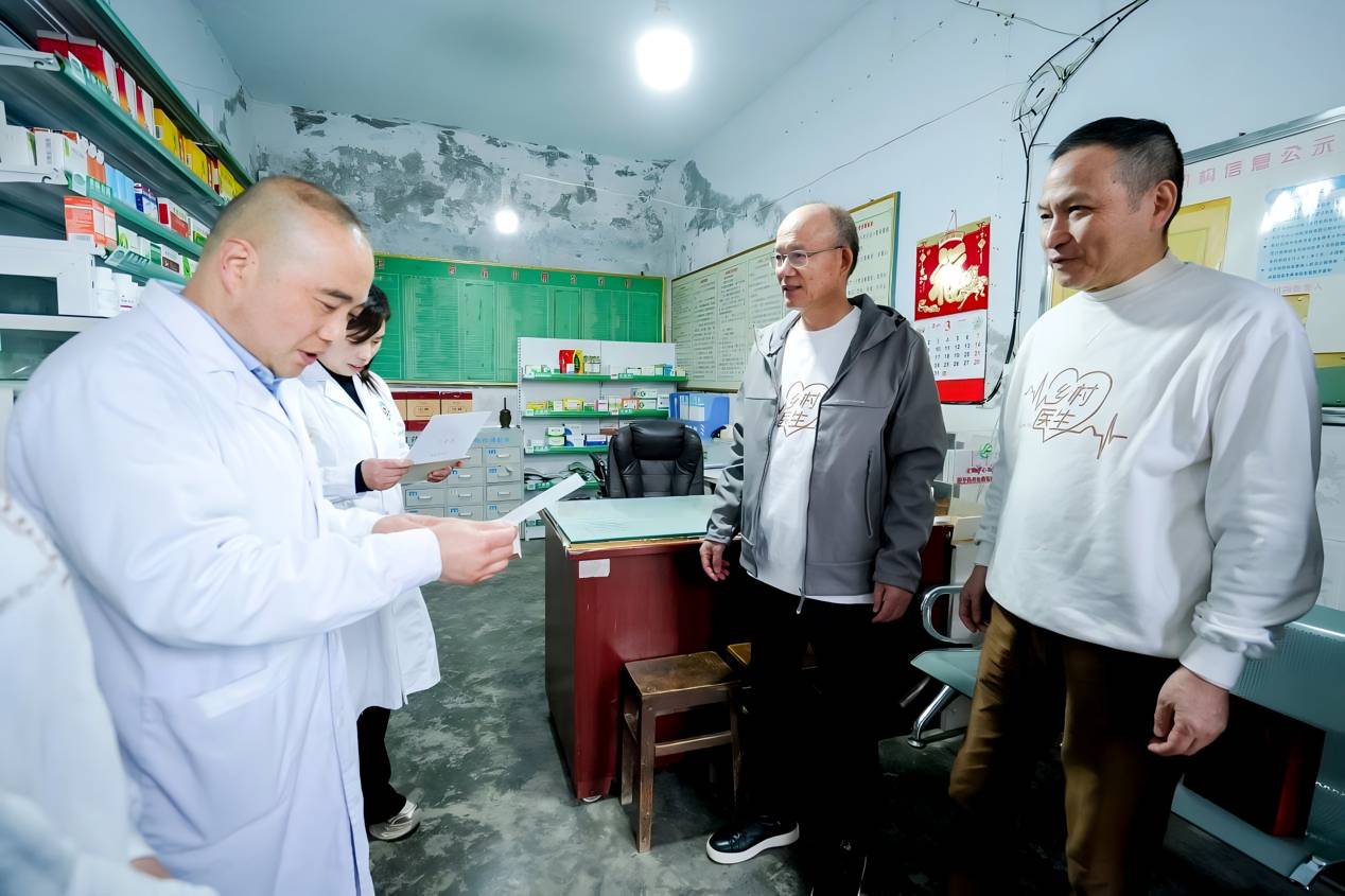 復星集團史上首次巨虧千億　郭廣昌仍頻繁曝光以免被「失聯」