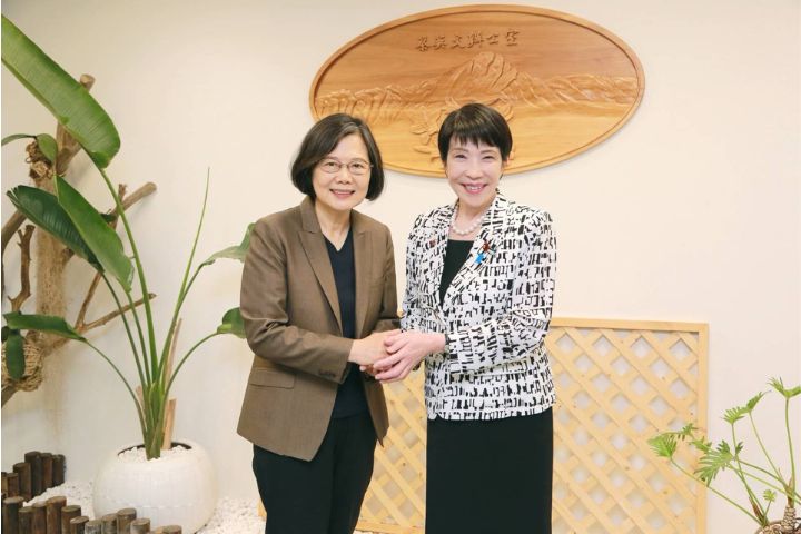 高市早苗當選自民黨總裁　蔡英文以日文祝賀「祝您好運！」